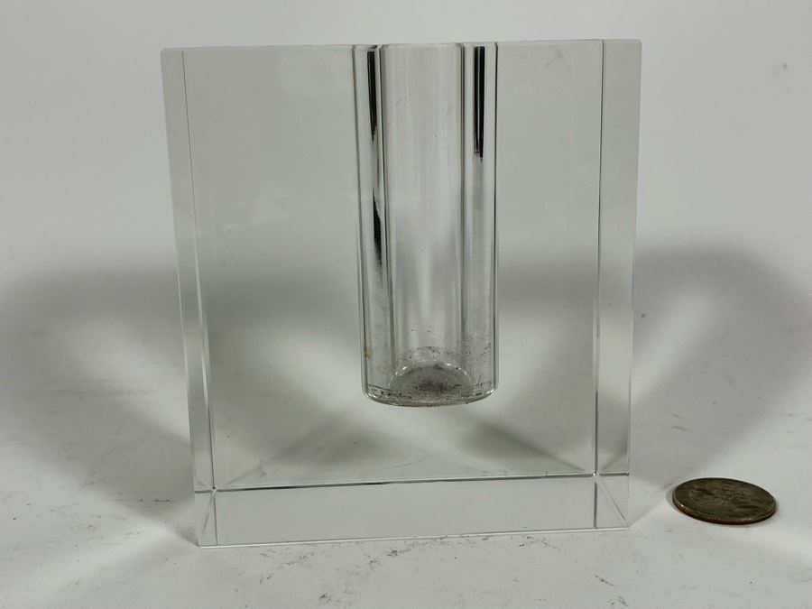 Vintage Lucite Vase 4W X 2D X 4H [Photo 3]