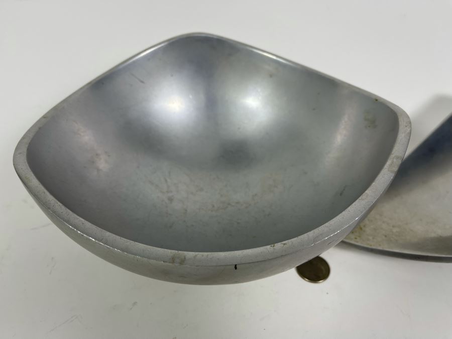 Nambe Tri-Corner Bowl 527 9W And 1987 Michael Lax Design Metaal Bowl 13.5W [Photo 4]