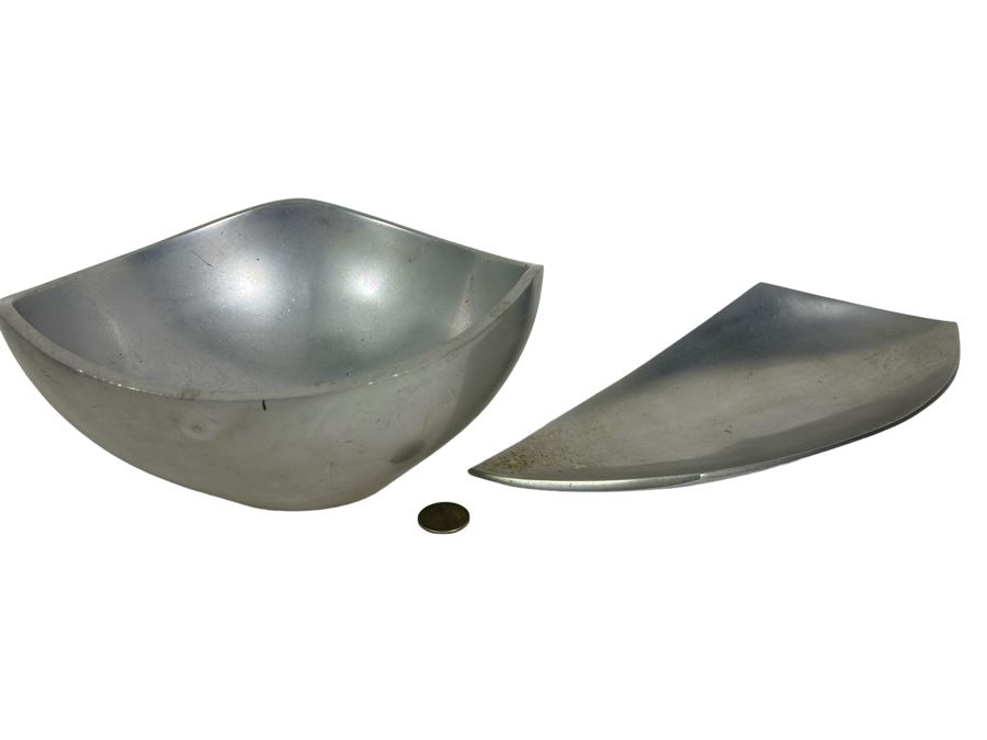 Nambe Tri-Corner Bowl 527 9W And 1987 Michael Lax Design Metaal Bowl 13.5W [Photo 1]