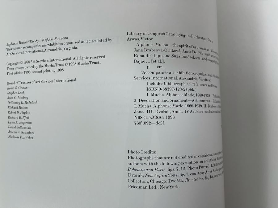 Pair Of Alphonse Mucha Art Nouveau Artwork Books [Photo 18]
