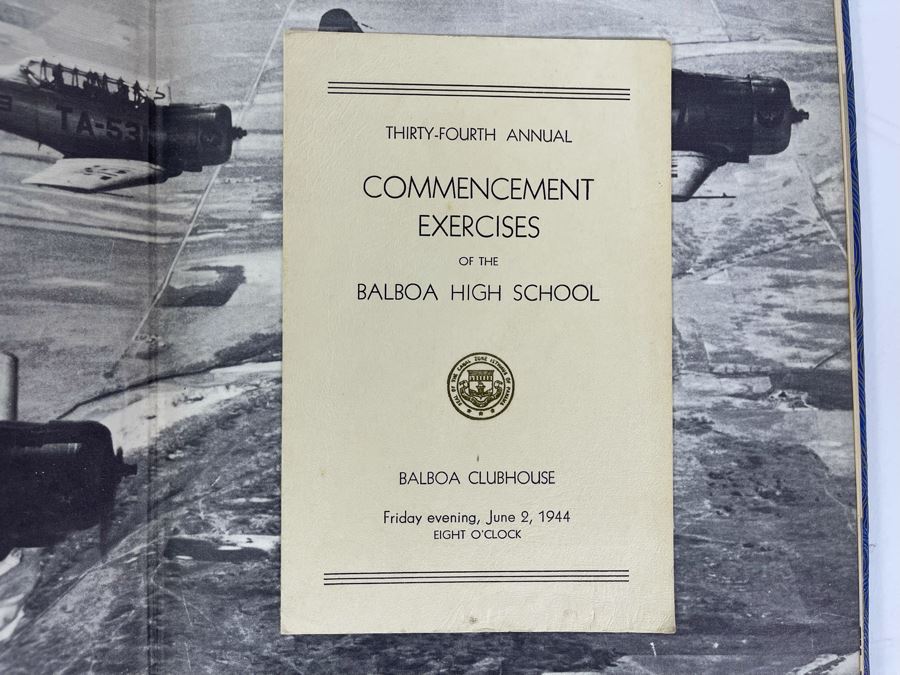 Dialect Fifty-Two Easy Echo Pilot Yearbook WWII 1940s Era [Photo 3]