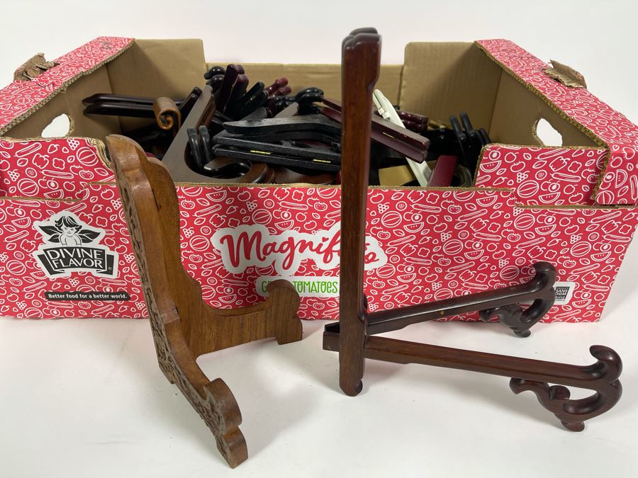 Large Lot Of Wooden / Brass Stands Plate Easels [Photo 4]