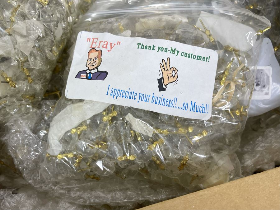 Box Full Of Crystal Chandelier Strands Of Various Sizes - See Photos [Photo 3]