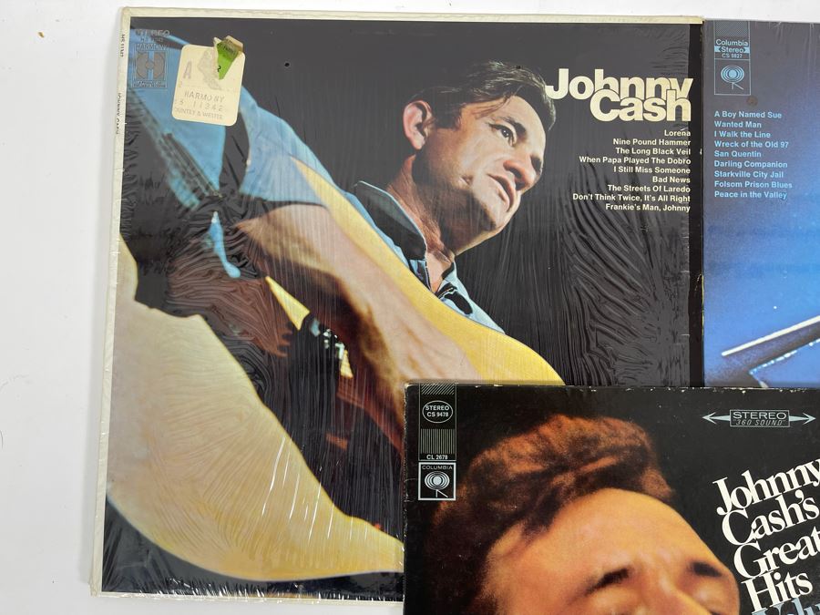 Three Johnny Cash Vinyl Record Albums [Photo 2]