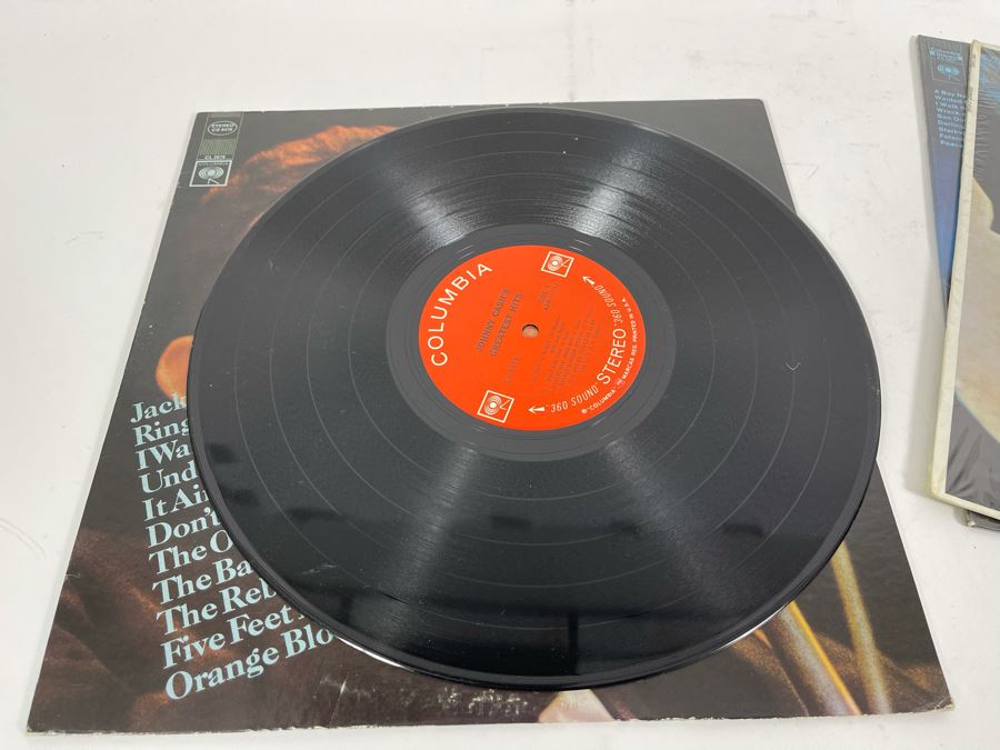 Three Johnny Cash Vinyl Record Albums [Photo 10]