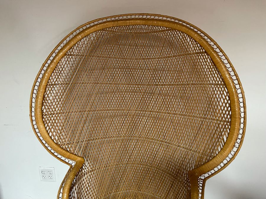 Bohemian Vintage Handmade Woven Rattan Peacock Chair [Photo 7]