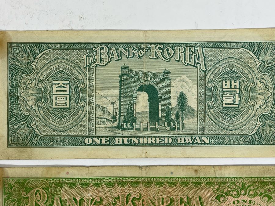 Pair Of WWII Era Japanese Currency Bills [Photo 11]