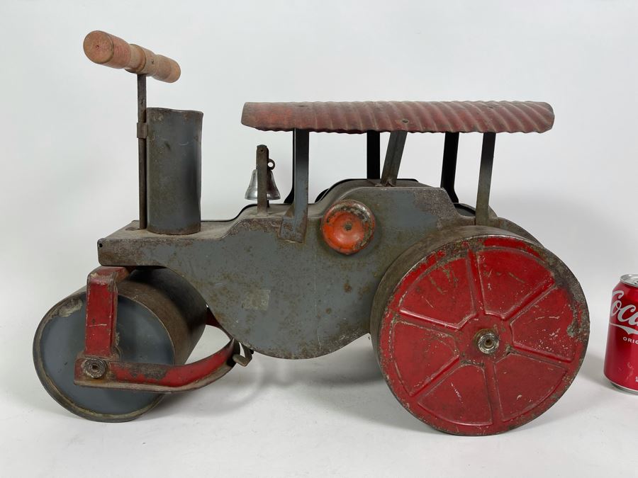 Vintage Keystone Ride ‘Em Steam Roller Child’s Toy Mfg By Keystone Mfg Co Boston, MA 19.5W X 8.5D X 14H [Photo 15]