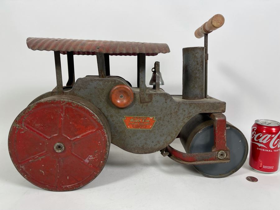 Vintage Keystone Ride ‘Em Steam Roller Child’s Toy Mfg By Keystone Mfg Co Boston, MA 19.5W X 8.5D X 14H [Photo 4]