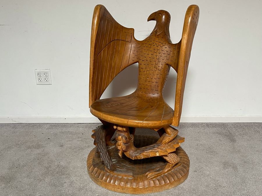 Carved Solid Tree Trunk Wooden Chair Of Eagle With Serpent In Its Talons See Photos For Several Blemishes 25W X 39H [Photo 17]