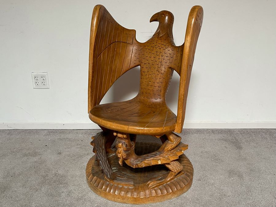 Carved Solid Tree Trunk Wooden Chair Of Eagle With Serpent In Its Talons See Photos For Several Blemishes 25W X 39H [Photo 16]