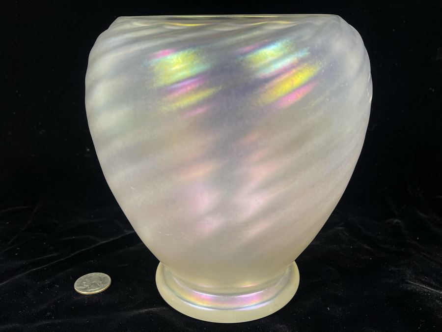 Signed Steuben Iridescent Art Glass Vase 6W X 7H [Photo 1]