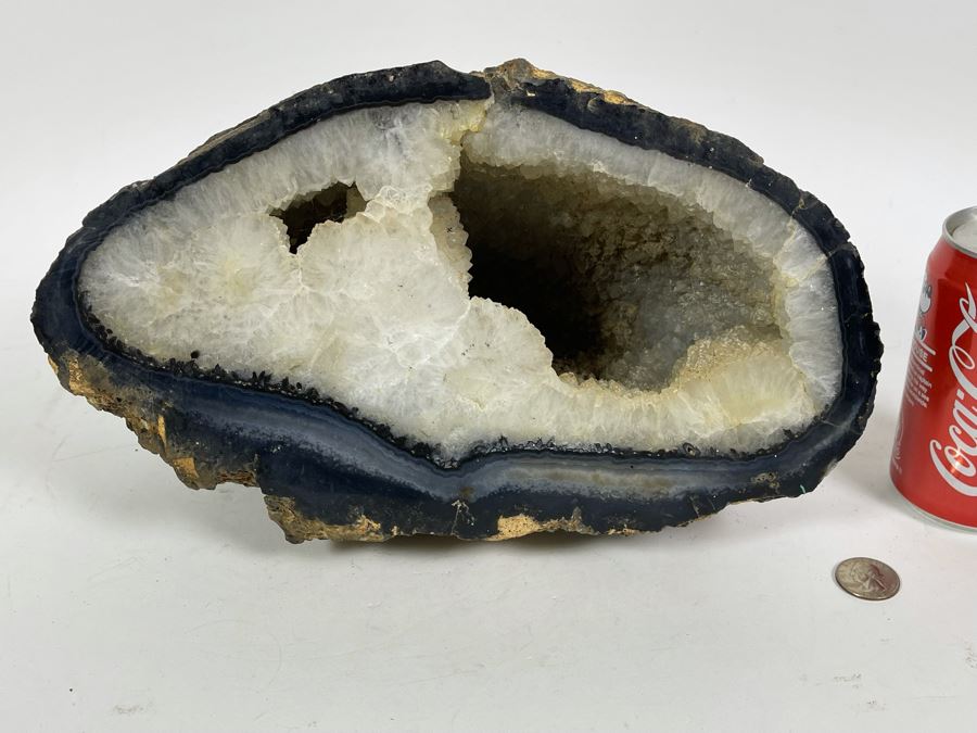 Large Polished Agate Geode Half 12W X 9D X 8H [Photo 4]