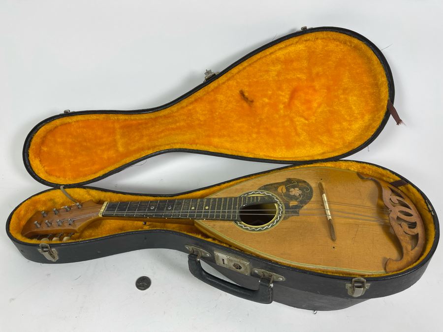 Vintage La Valenciana Bowl Back Mandolin With Case [Photo 3]