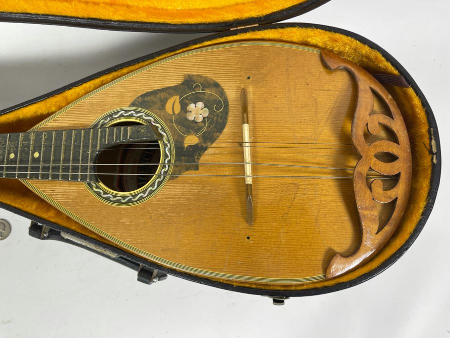 Vintage La Valenciana Bowl Back Mandolin With Case [Photo 6]