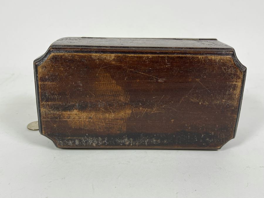 Vintage Carved Wooden Hinged Box 8W X 4.5D X 3H