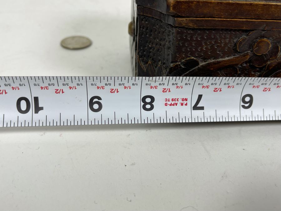 Vintage Carved Wooden Hinged Box 8W X 4.5D X 3H [Photo 12]