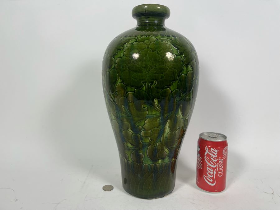 Republic Of China 15.5' Chinese Carved Green Porcelain Vase Yung Sheng [Photo 9]