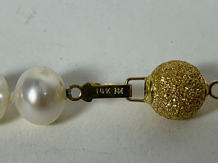19' Strand Freshwater Cultured 9mm Pearls With 14K Gold Clasp [Photo 10]