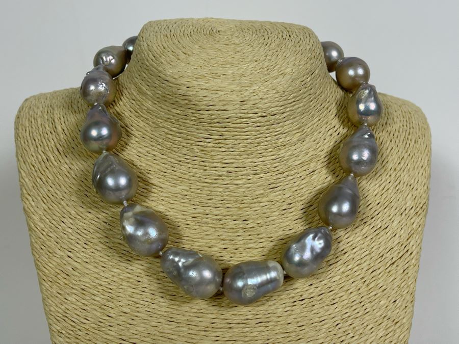 15-20mm Freshwater Cultured Baroque Silver Tone Pearl Necklace With Earrings [Photo 4]