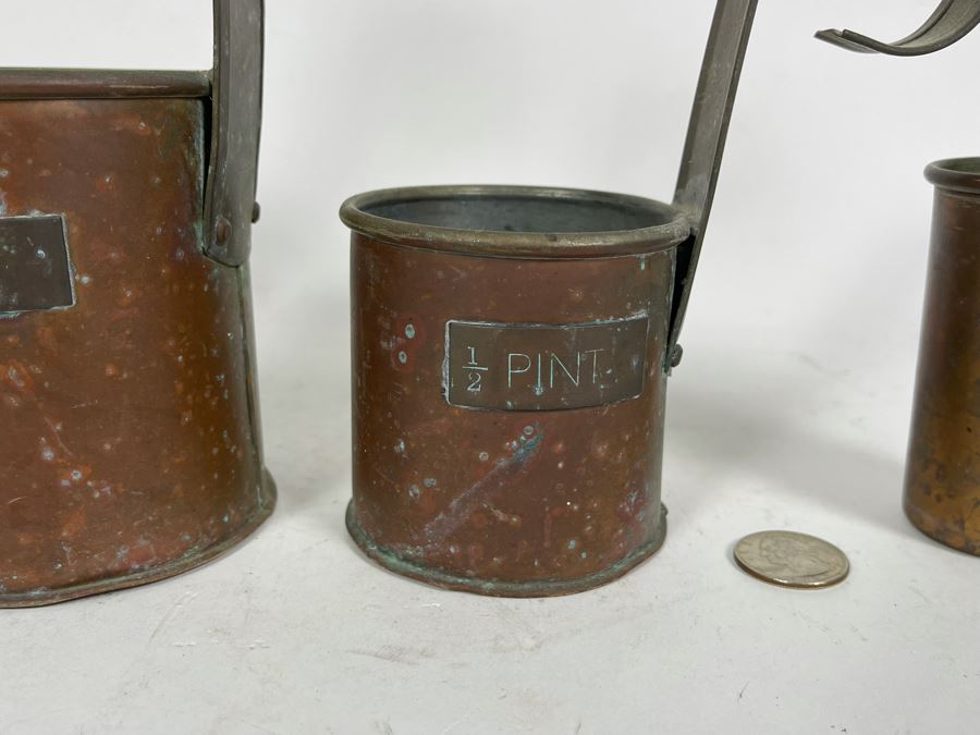 Vintage Copper Measuring Cups With Handles Titled 2 Pint, 1 Pint, 1/2 Pint [Photo 6]