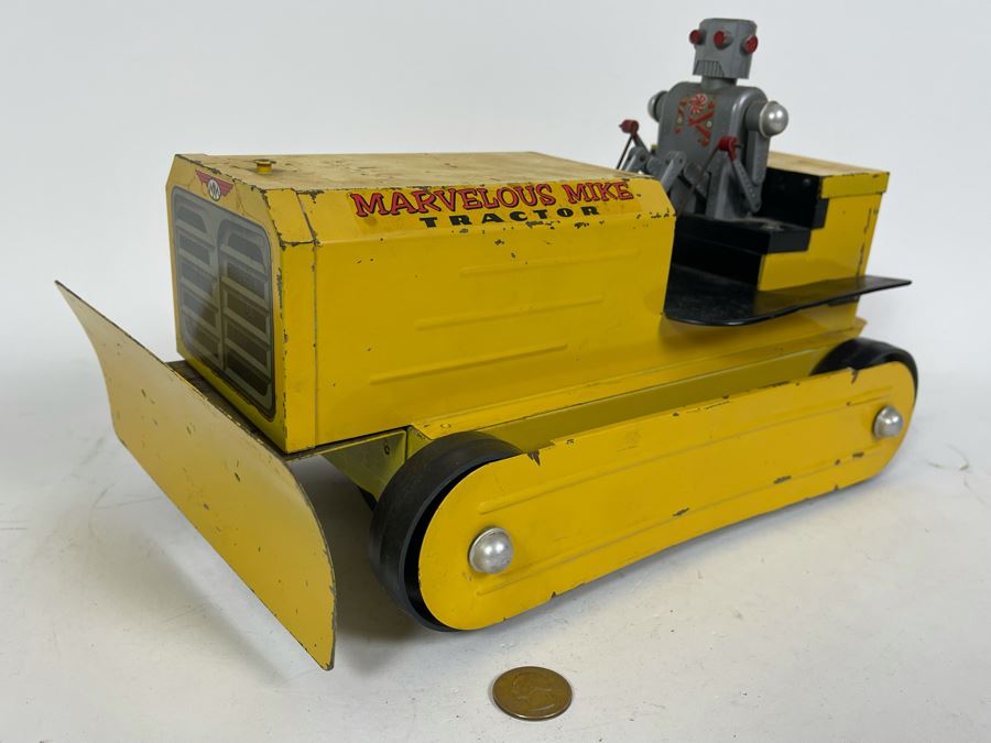 Vintage Mid-Century Marvelous Mike Tractor Robot By Saunders Battery Powered Untested 14W X 7D X 8.5H [Photo 3]