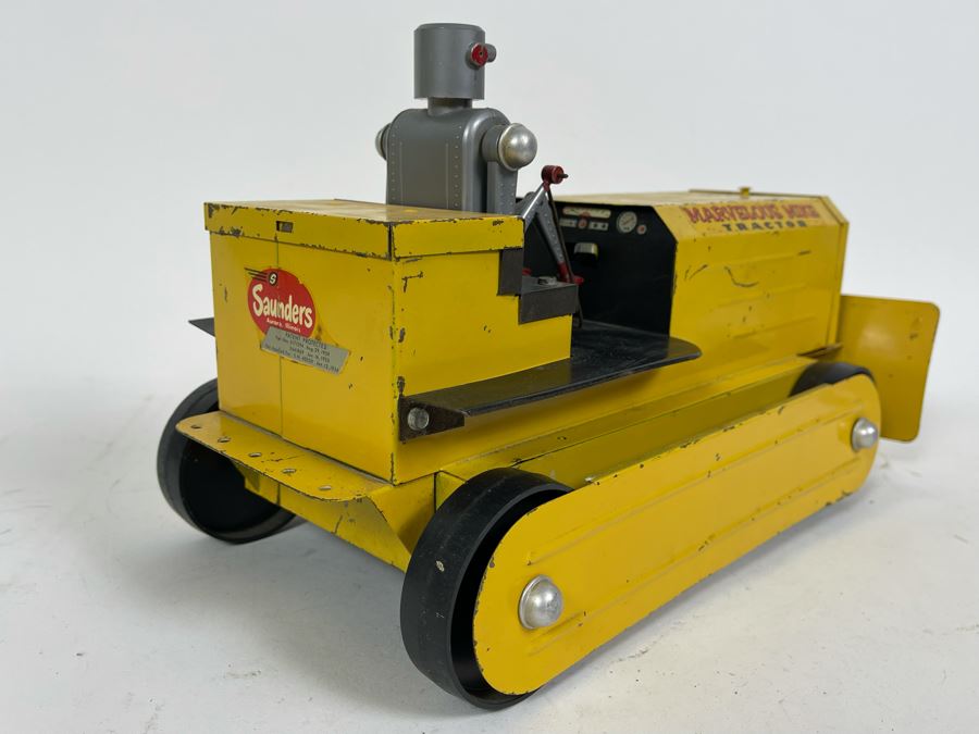 Vintage Mid-Century Marvelous Mike Tractor Robot By Saunders Battery Powered Untested 14W X 7D X 8.5H [Photo 17]