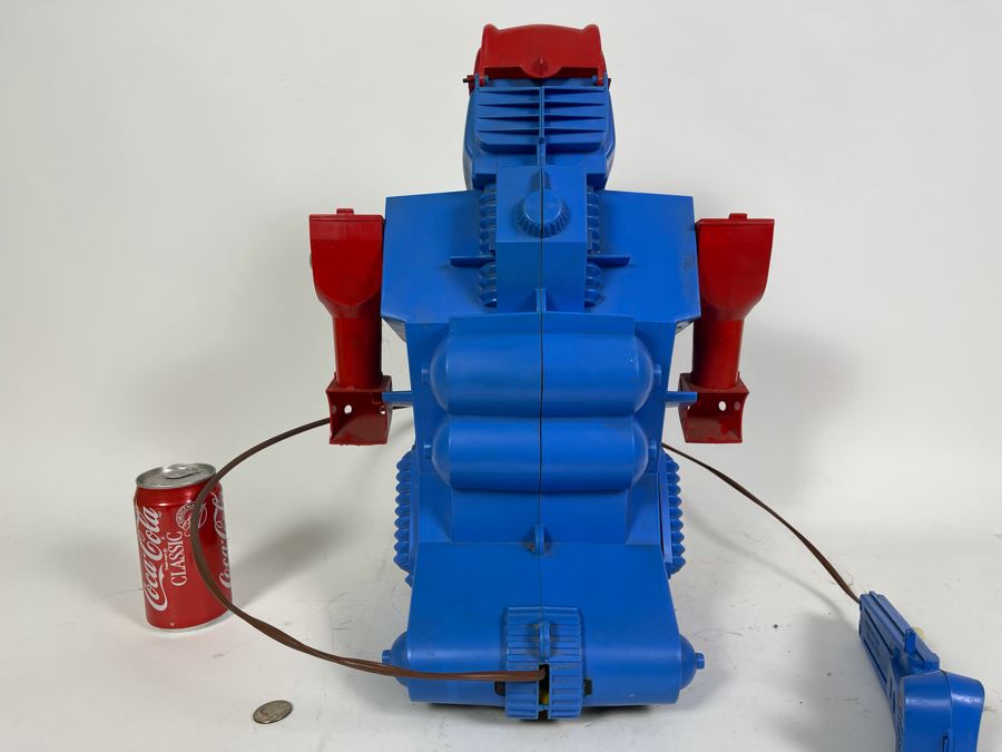 Mid-Century Robot Commando Remote Control Toy From Ideal Toy Corp Battery Powered Untested 14W X 11D X 20H [Photo 11]