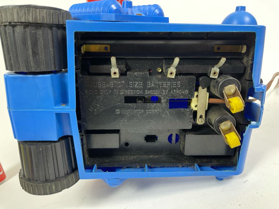 Mid-Century Robot Commando Remote Control Toy From Ideal Toy Corp Battery Powered Untested 14W X 11D X 20H [Photo 13]