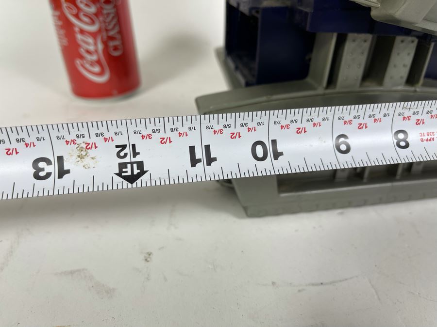 Mid-Century Wizard Of Oz Tin Man Robot Toy From Remco Industries Battery Powered Untested (Missing Front Battery Cover) 9.5W X 11D X 21H [Photo 13]