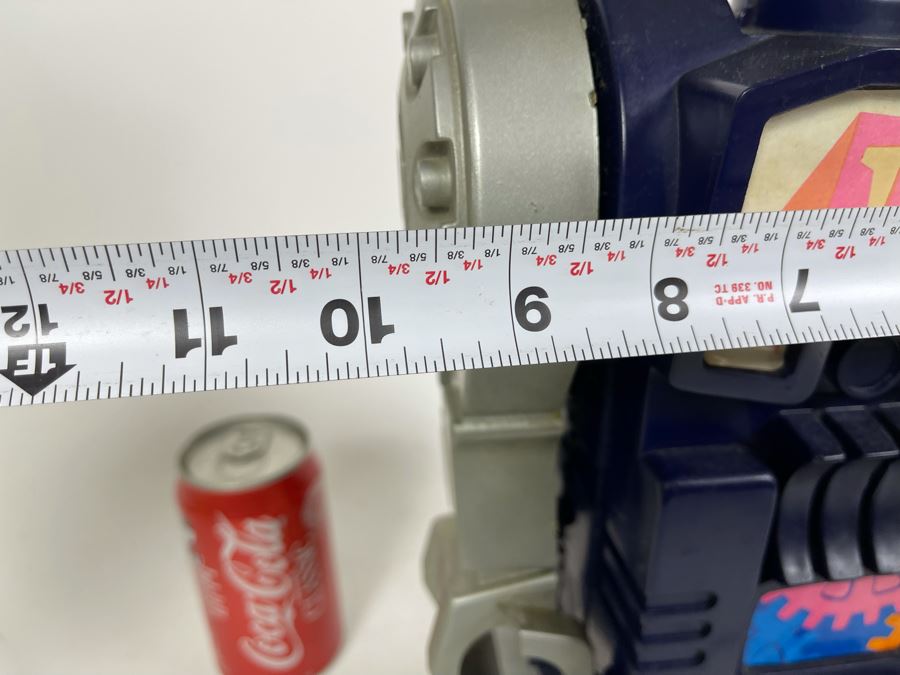 Mid-Century Wizard Of Oz Tin Man Robot Toy From Remco Industries Battery Powered Untested (Missing Front Battery Cover) 9.5W X 11D X 21H [Photo 12]