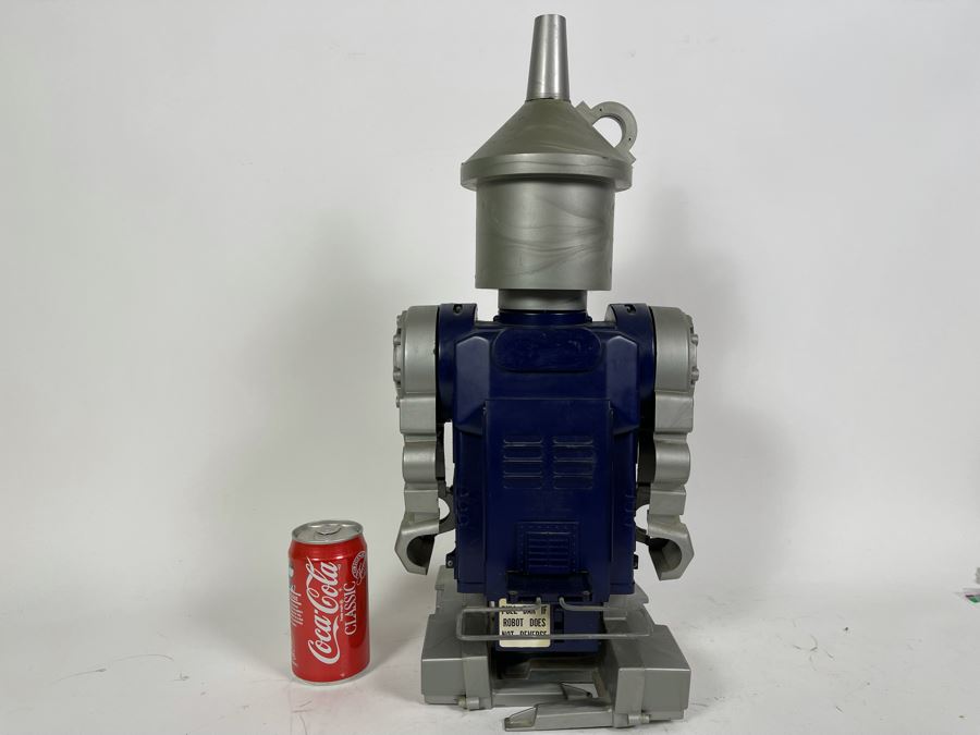 Mid-Century Wizard Of Oz Tin Man Robot Toy From Remco Industries Battery Powered Untested (Missing Front Battery Cover) 9.5W X 11D X 21H [Photo 8]