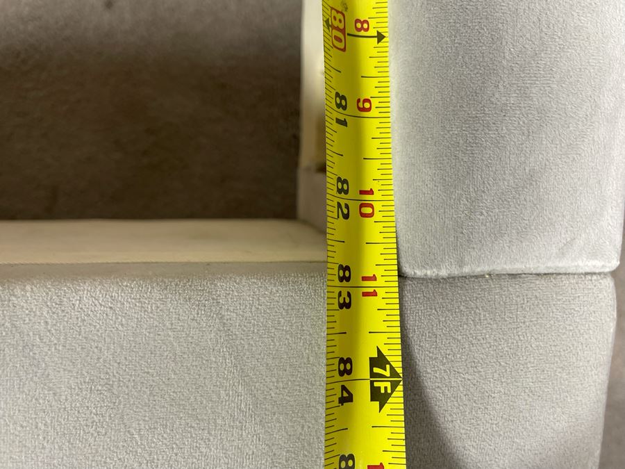 Queen Size Contemporary Tufted Headboard Bed With Silver Tone Nailhead Trim (HE) [Photo 10]