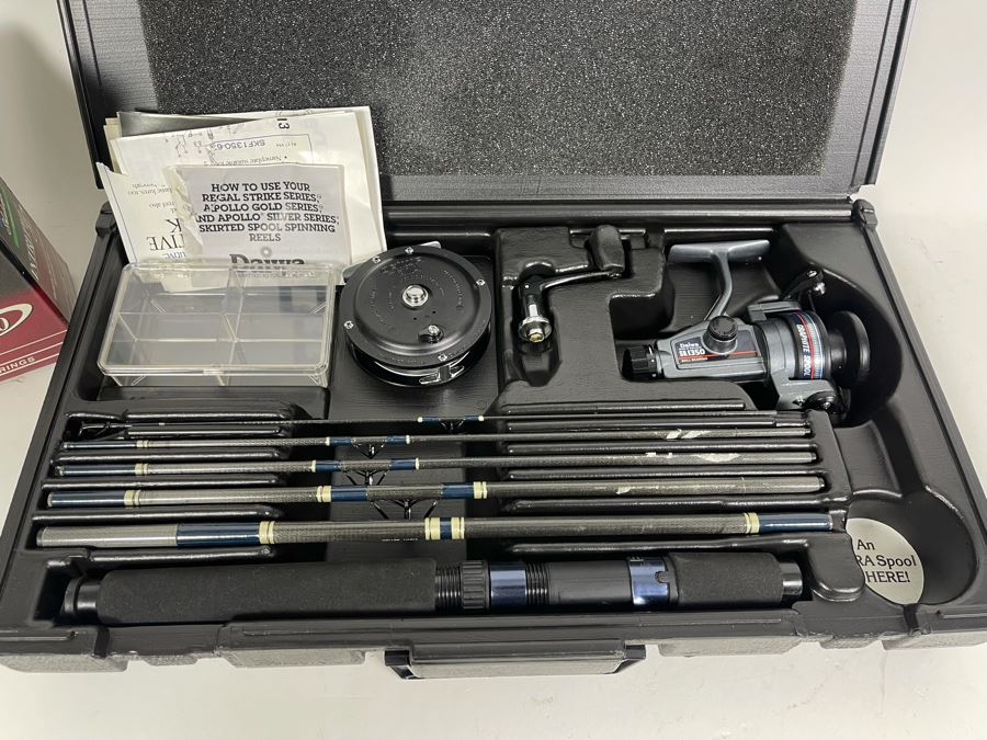 Fishing Gear Lot [Photo 2]