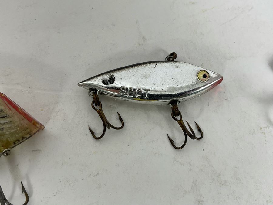 Vintage Fresh Water Bass Fishing Lures [Photo 22]