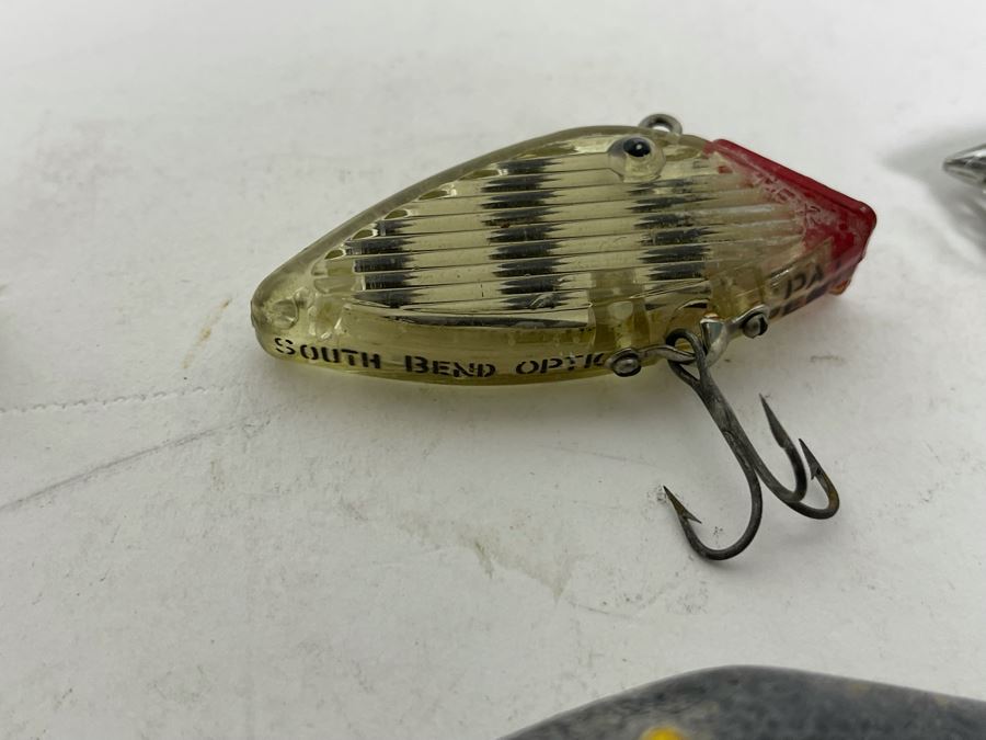 Vintage Fresh Water Bass Fishing Lures [Photo 21]