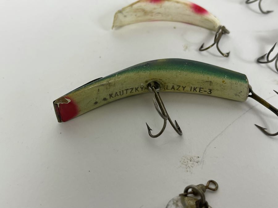 Vintage Fresh Water Bass Fishing Lures [Photo 14]