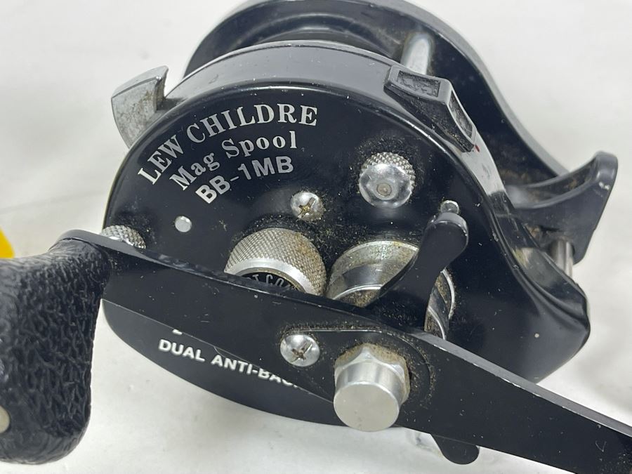 Collection Of Seven Vintage Fishing Reels [Photo 8]