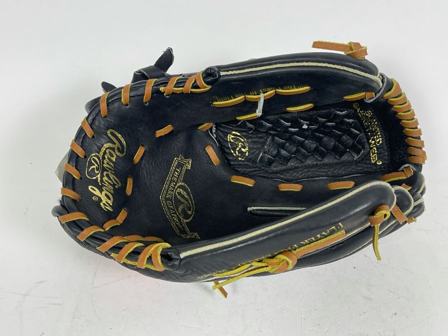 New Leather Rawlings Softball Glove 13' [Photo 2]
