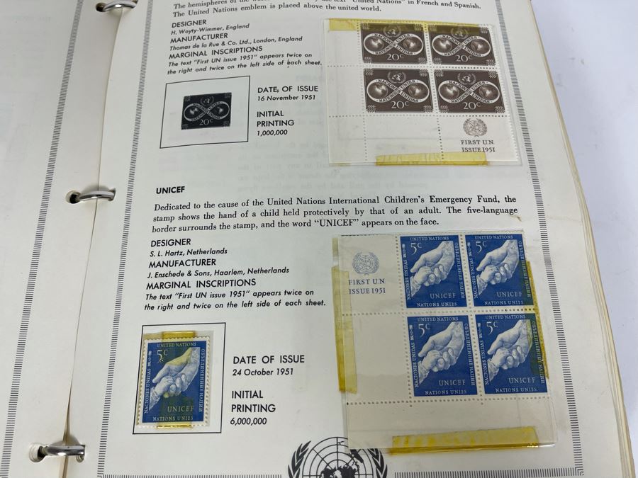 Large Collection Of United Nations Postage Stamps And Postal Stationery Binder Filled With Stamps Approximately 288 Pages 1952 Onward - See Photos For Sampling [Photo 12]