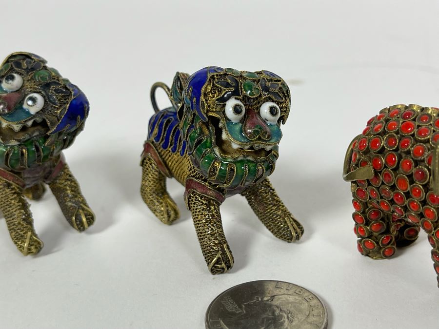 Vintage Nepalese Tibetan Brass Filigree Elephant With Inlayed Turquoise And Coral And Pair Of Foo Dogs Figurines [Photo 8]