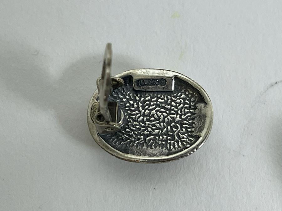 Sterling Silver Inlaid Stone Earrings, Sterling Silver Trifari Eagle Pin And Sterling Silver Chai Pendant 16g Total Weight [Photo 7]