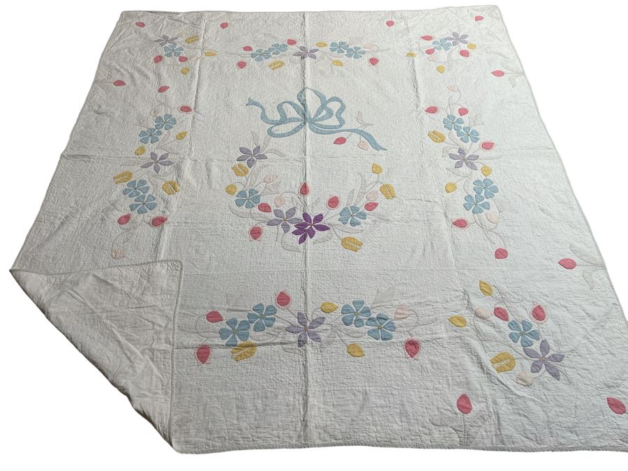 Vintage Handmade Quilt 78 X 84 [Photo 2]