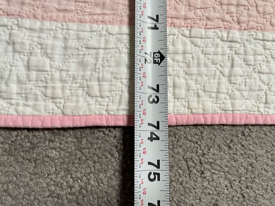 Vintage Handmade Quilt 74 X 74 [Photo 6]