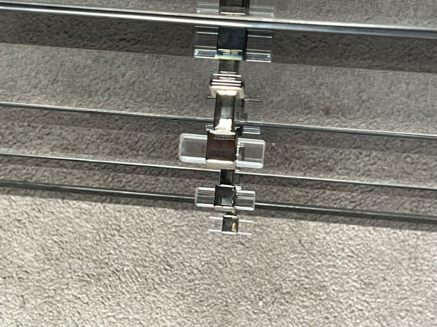 Pair Of Mirrored 3-Drawer Dressers Chest Of Drawers 36W X 20D X 25H [Photo 7]