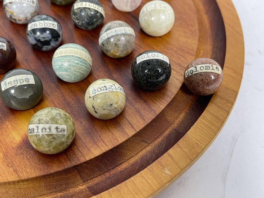 Vintage Solitaire Set With Semi-Precious Stone Marble Collection With Wooden Display 10.5R [Photo 8]