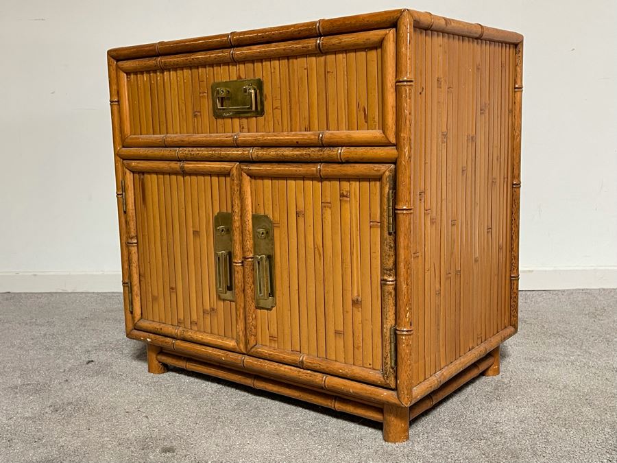 Vintage Hollywood Regency Side Table Cabinet With Glass Top 22W X 15D X 22H [Photo 4]