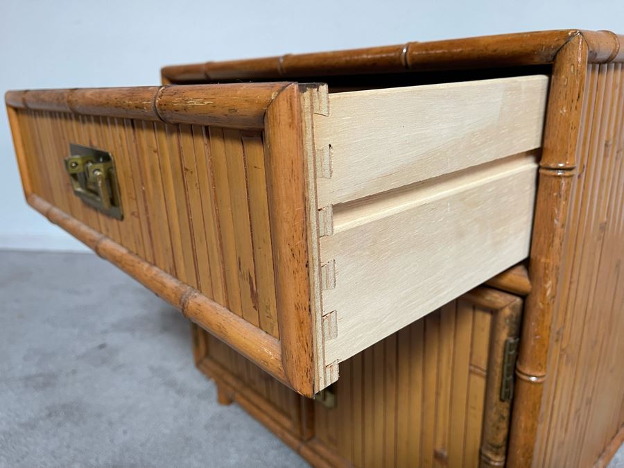 Vintage Hollywood Regency Side Table Cabinet With Glass Top 22W X 15D X 22H [Photo 6]