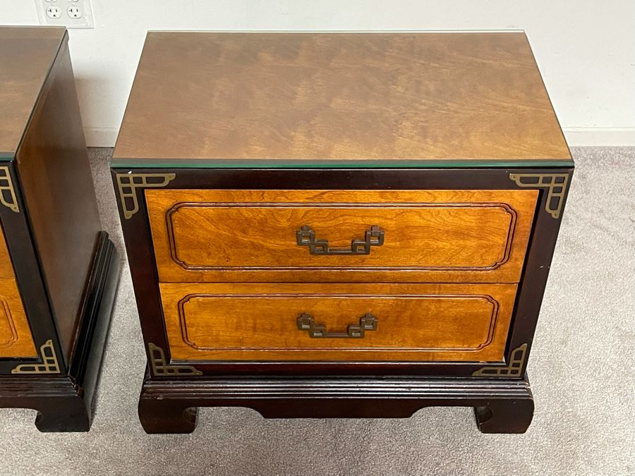 Pair Of Bassett Chinoiserie Side Tables 25W X 15D X 23H [Photo 3]