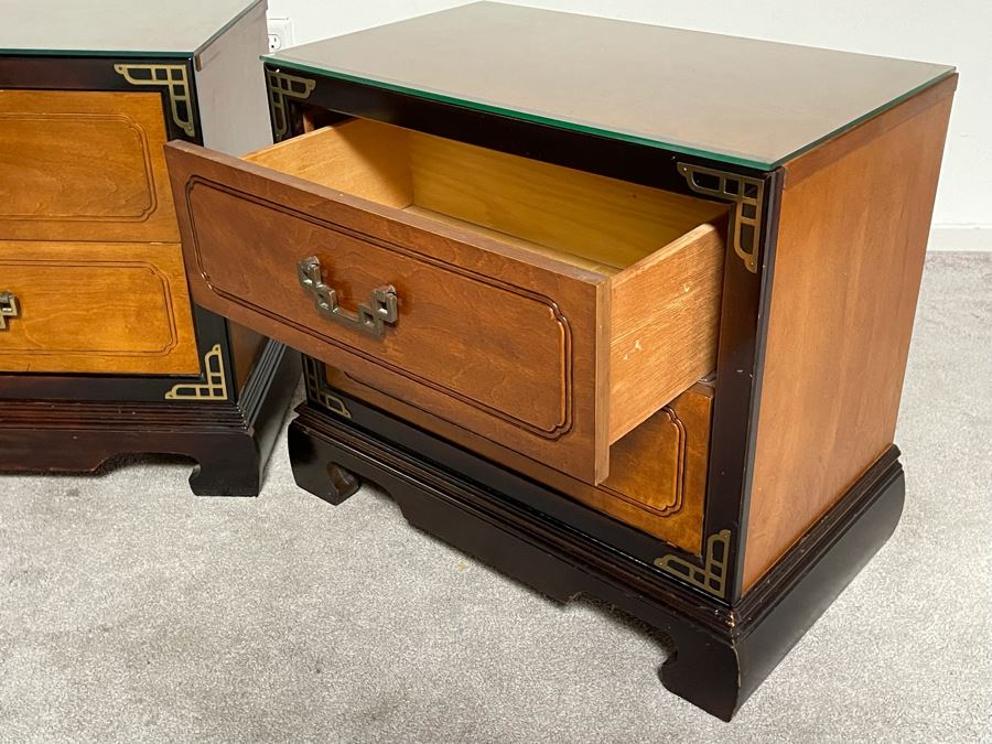 Pair Of Bassett Chinoiserie Side Tables 25W X 15D X 23H [Photo 5]